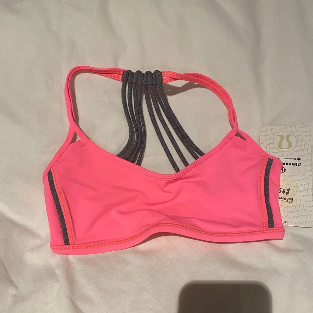 BNWT Lululemon lighten up bra - Picture 1 of 4